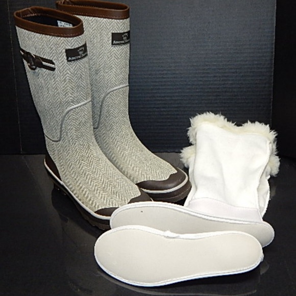 arctic shield rain boots